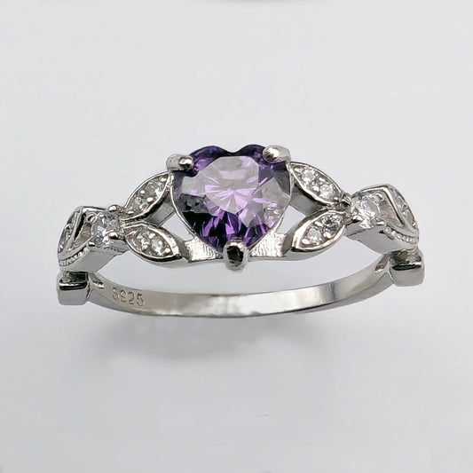 white gold amethyst engagement ring,  heart shaped ring, bridal jewelry jewelry