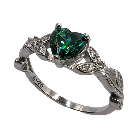 emerald engagement rings in white gold and rose gold, heart shaped rings, bridal jewelry jewelry, emerald rings engagement