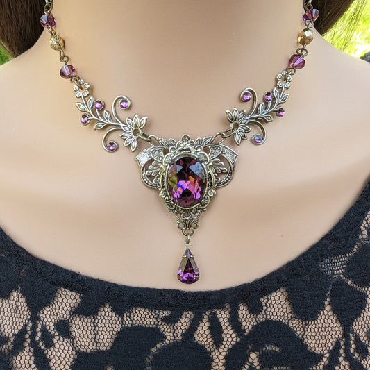 Vintage Amethyst floral crystal necklace made with Swarovski crystals. Wedding Jewelry Set. Bridal jewelry jewelry